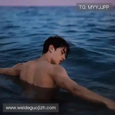 孟霖柯